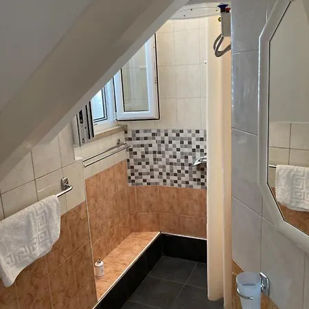 Libertas 3 Apartman *