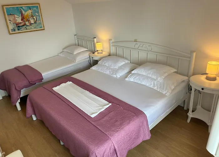 Appartement Libertas 3 *
